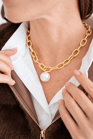 Betty Cotton Pearl Chain Necklace - Lisi Lerch