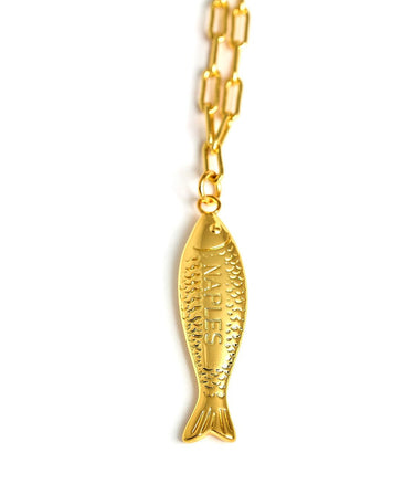 Fish Beach Town Small Paper Clip Chain Necklace - Lisi Lerch