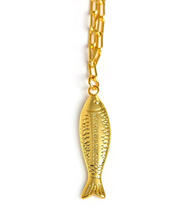 Fish Beach Town Small Paper Clip Chain Necklace - Lisi Lerch