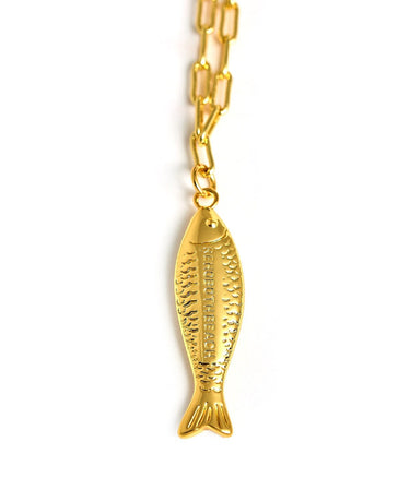 Fish Beach Town Small Paper Clip Chain Necklace - Lisi Lerch