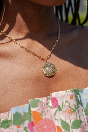 Gold Dune Charm Necklace - 18k Gold Plated - Jess Fay Collection - Lisi Lerch