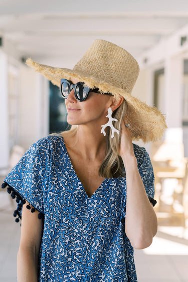 Lisi Lerch Acrylic Coral Earring - Florida Friends