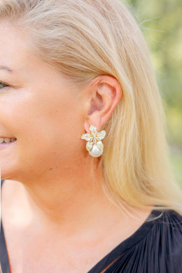 Lisi Lerch Beth - Rhinestone & Pearl Stud