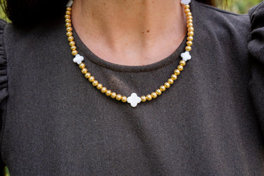Lisi Lerch Diana Single Strand Beaded Necklace 6mm - Multi Mother of Pearl Clover