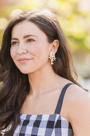 Lisi Lerch Limelight - Colored - Statement hydrangea earrings