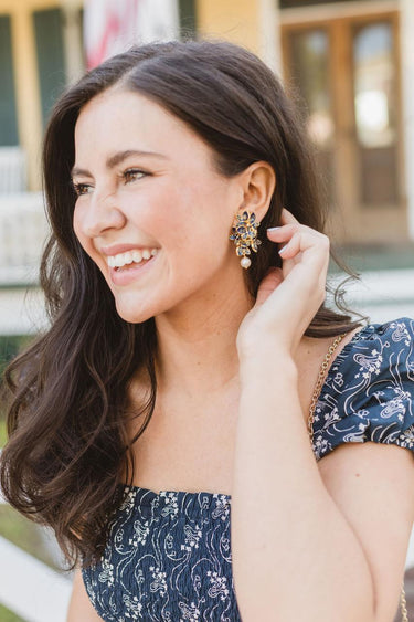 Lisi Lerch Limelight - Colored - Statement hydrangea earrings