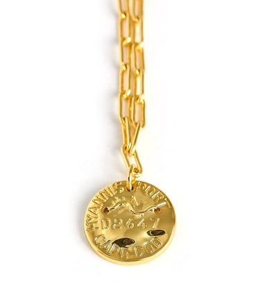 Mini Beach Tag Charm Necklace – 18k Gold Plated - Lisi Lerch