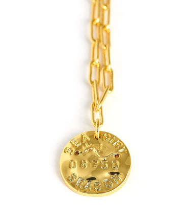 Mini Beach Tag Charm Necklace – 18k Gold Plated - Lisi Lerch