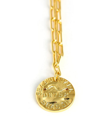 Mini Beach Tag Charm Necklace – 18k Gold Plated - Lisi Lerch