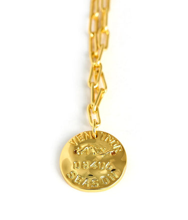 Mini Beach Tag Charm Necklace – 18k Gold Plated - Lisi Lerch