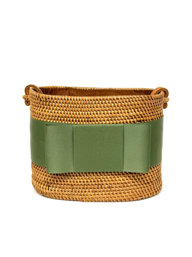 Charlotte Small - Flat Bow - Lisi Lerch