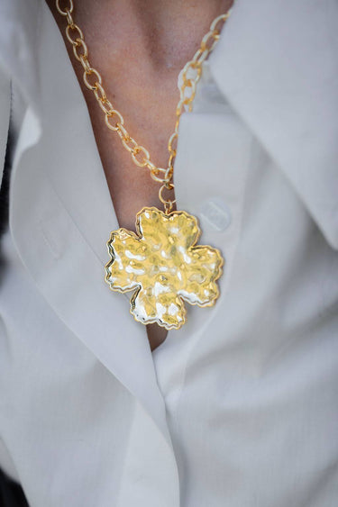 Dallas - Clover Necklace - 18k Gold Plating - Lisi Lerch