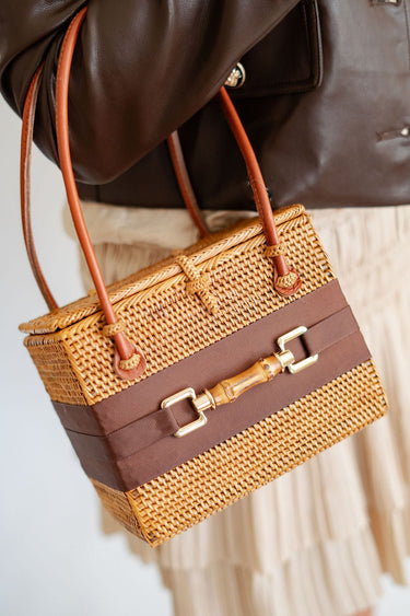 Emory - Ribbon Layer with Long Bamboo Toggle - Lisi Lerch