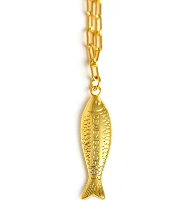 Fish Beach Town Small Paper Clip Chain Necklace - Lisi Lerch