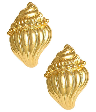 James Conch Shell Earring - 18k Plated Gold - Belle of the Ball Collection - Lisi Lerch