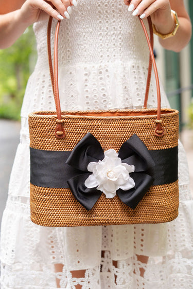 Large Charlotte - Loop Bow with Gardenia - Lisi Lerch