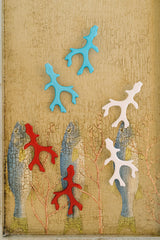Lisi Lerch Acrylic Coral Earring - Florida Friends  