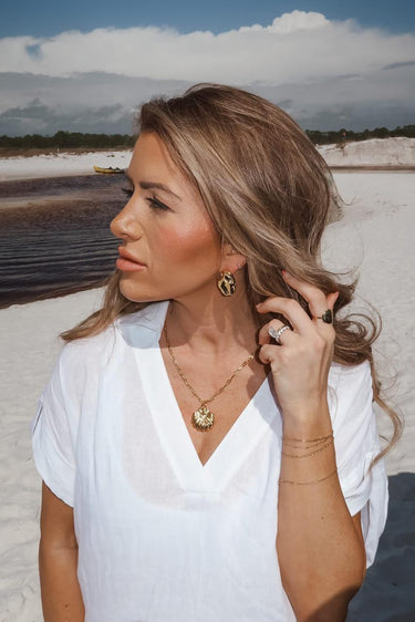 Lisi Lerch Golden Horizon - Earring Stud - 18k Gold Plated - Jess Fay Collection 