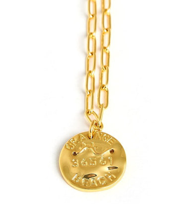 Mini Beach Tag Charm Necklace – 18k Gold Plated - Lisi Lerch