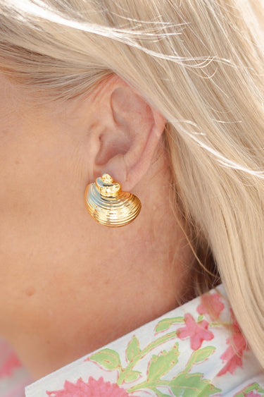 Soleil Conch Shell Earring - 18k Gold Plated - Lisi Lerch
